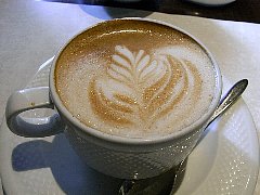 070524cafe1