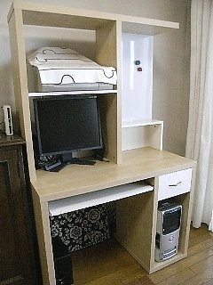 080204desk11