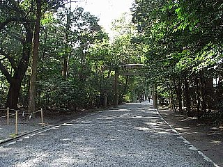 090212外宮参道111