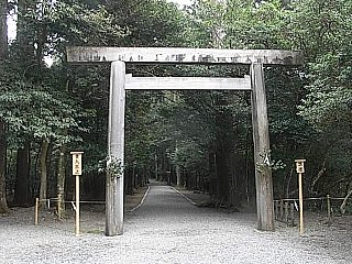 090213瀧原宮鳥居11.jpg